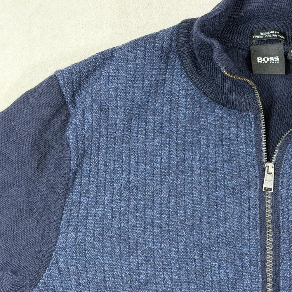Hugo Boss elegant navy
